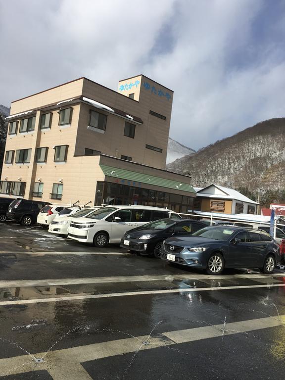 Hôtel Onsen Minshuku Yutakaya à Yuzawa  Extérieur photo